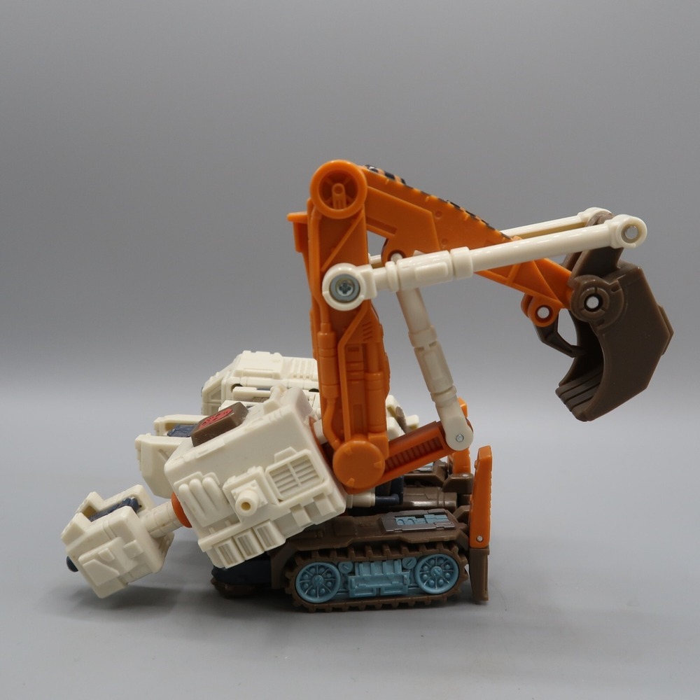 2003 Hasbro Transformers Armada Hoist Action Figure Robot Crane